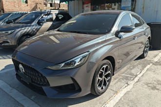 名爵 MG5 2023款 180DVVT 手动风尚版