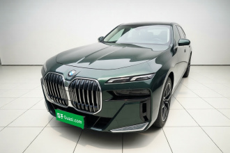 宝马7系 2023款 735Li M运动套装