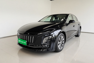 红旗E-QM5 2022款 431km 充电乐享版