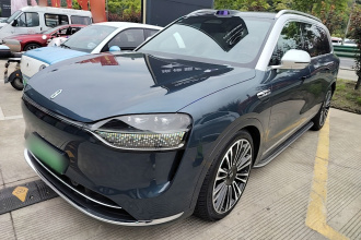 鸿蒙智行 问界M9 2024款 增程 Ultra版 42kWh 6座版