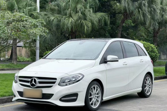 奔驰B级 2015款 B 200 动感型