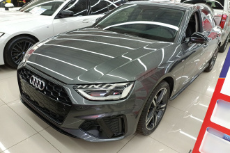 奥迪A4L 2022款 40 TFSI 豪华动感型