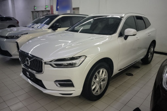 沃尔沃XC60 2020款 T5 四驱智逸豪华版