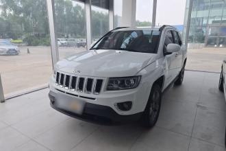 Jeep 指南者(进口) 2014款 改款 2.4L 四驱舒适版