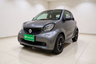 smart fortwo 2015款 1.0L 52千瓦硬顶激情版