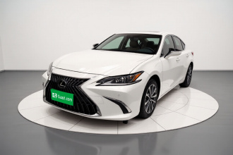 雷克萨斯ES 2023款 200 卓越版