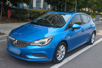 别克 威朗 2016款 两厢 15S 自动领先型