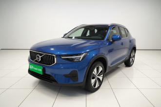 沃尔沃XC40 2024款 B3 智远豪华版