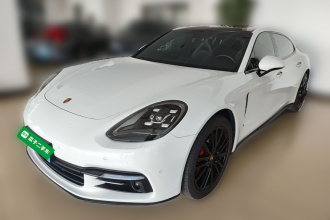 保时捷 2017款 Panamera 行政加长版 3.0T