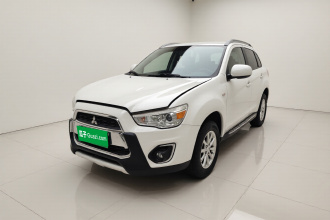 三菱 劲炫ASX 2013款 2.0L CVT两驱精英版