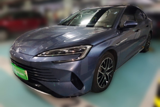 比亚迪 海豹 2023款 DM-i 1.5T 121km 尊荣型