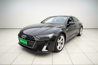奥迪A7L 2022款 45 TFSI quattro S-line 见远型流晶套装