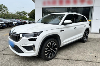 斯柯达 柯迪亚克 2023款 改款 TSI330 5座两驱奢享版