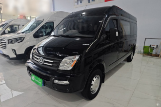 上汽大通MAXUS 新途V80 2021款 2.0T AMT经典傲运通长轴中顶6/7/8/9座