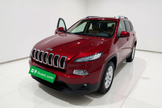 Jeep 自由光 2016款 2.0L 优越版