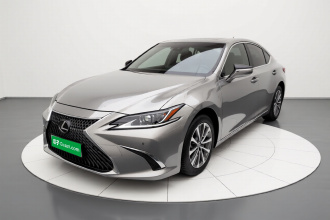 雷克萨斯ES 2021款 300h 卓越版