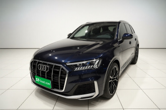 奥迪Q7 2022款 55 TFSI quattro S line尊贵型