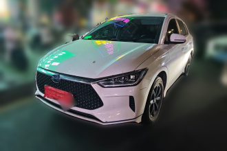 比亚迪e2 2021款 豪华型