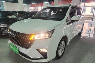 五菱汽车 五菱佳辰 2022款 1.5T CVT智享豪华型