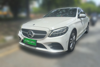 奔驰C级 2019款 C 180 L 时尚型运动版