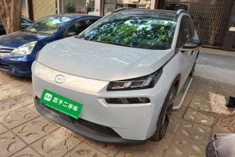 埃安 AION V 2021款 Plus 80 智享科技版 三元锂