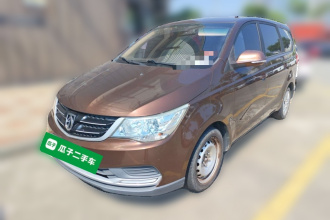 宝骏730 2019款 1.5L 手动超值型 7座 国VI