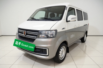 金杯 小海狮X30 2024款 1.5L 财富型客车 5/6/7座