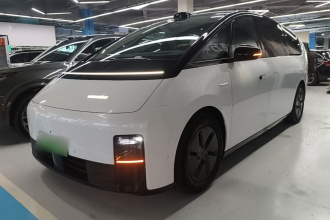 理想汽车 理想MEGA 2024款 Ultra