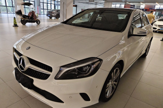 奔驰A级(进口) 2017款 A 200 动感型