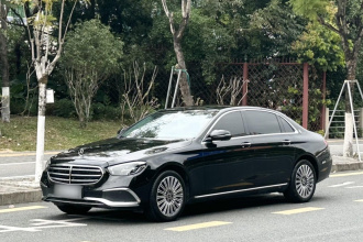 奔驰E级 2022款 改款 E 300 L 时尚型