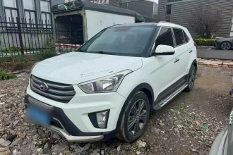 北京现代ix25 2015款 1.6L 自动两驱智能型GLS