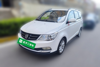 宝骏730 2016款 改款 1.5L 手动标准型 7座 国V
