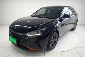 东风风神 奕炫 2023款 马赫版 1.5L 自动追风版