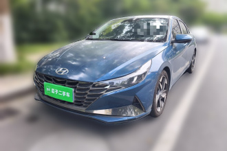 现代 伊兰特 2021款 1.5L CVT LUX尊贵版