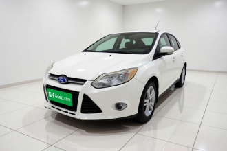 福特 福克斯 2012款 三厢 1.6L 自动风尚型