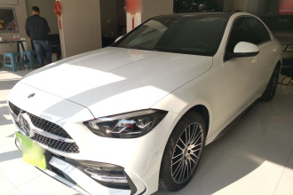 奔驰C级 2025款 C 260 L 运动版