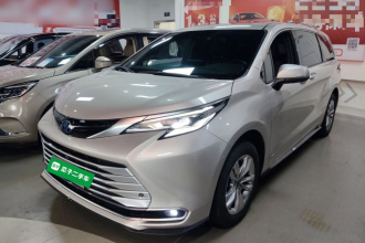 丰田 赛那SIENNA 2021款 2.5L混动 铂金版