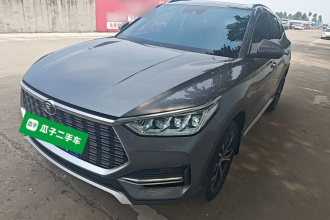 比亚迪 宋PLUS 2020款 1.5T 自动旗舰型