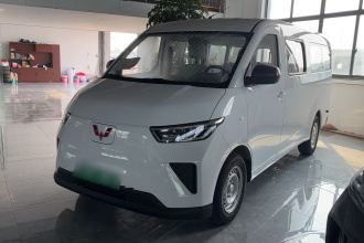 五菱汽车 五菱扬光 2026款 440km 客车版舒适型 6座
