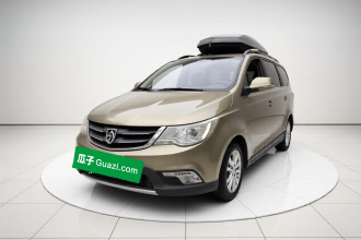 宝骏730 2014款 1.5L 手动豪华型 7座