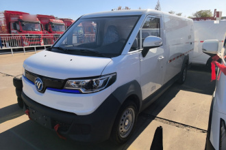 福田 智蓝精灵E7 2024款 改款 纯电动厢式运输车 平顶2座 亿纬锂能41.86kWh