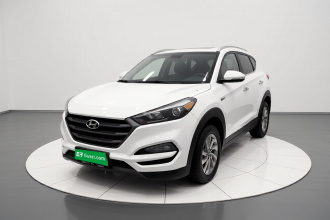 现代 途胜 2015款 1.6T 双离合两驱智能型