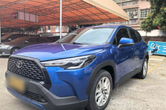 丰田 卡罗拉锐放 2022款 2.0L 精英版