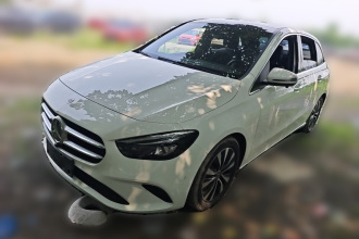 奔驰B级 2022款 改款 B 200 动感型