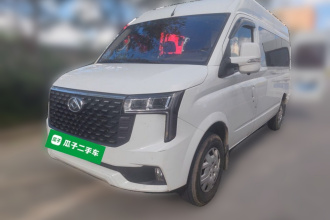 上汽大通MAXUS 新途V80 2025款 超值版傲运通 2.0T 手动长轴中顶127Ps 6/7/9座