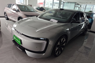 奥迪AUDI 奥迪E5 Sportback 2026款 旗舰quattro型