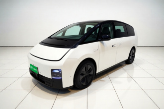 理想汽车 理想MEGA 2025款 Home 家庭特别版