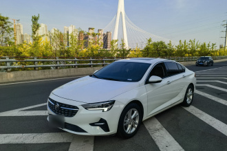 别克 君威 2022款 552T 智享型