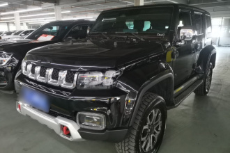 北京越野BJ40 2023款 2.0T 自动四驱城市猎人版侠客型