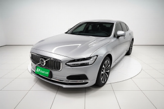 沃尔沃S90新能源 2023款 T8插电式混合动力 四驱长续航智逸豪华版